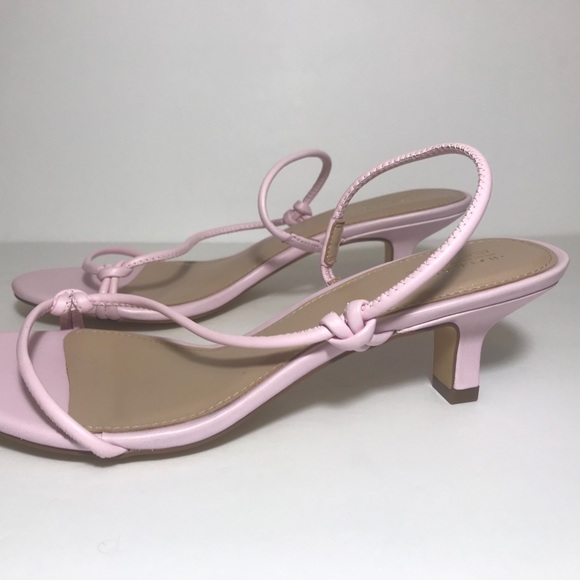 #HP 🥳💥 HALOGEN 🌸 Sandals - Picture 3 of 7